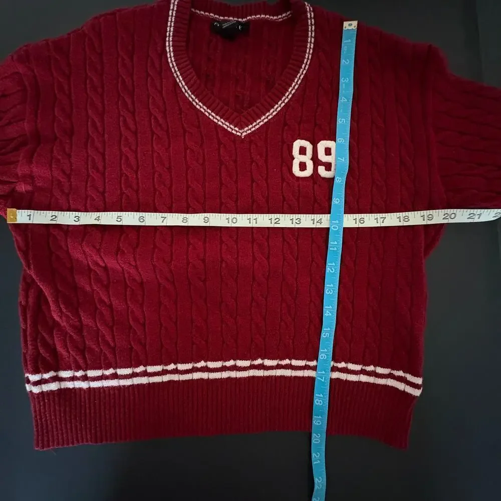 Burgundy Cable Knit V Neck Med Varsity Sweater Arden B Preppy Y2K Dark Academia